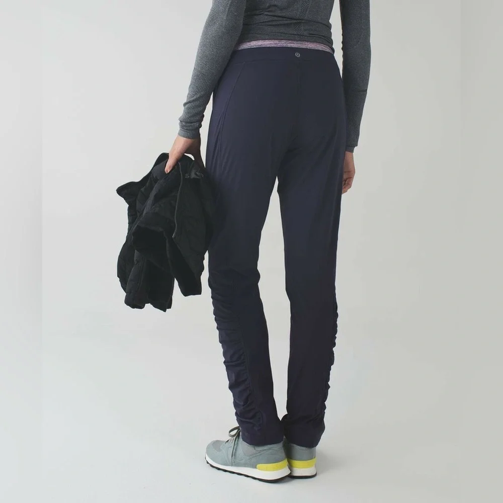 Lululemon Runderful Pant.‎